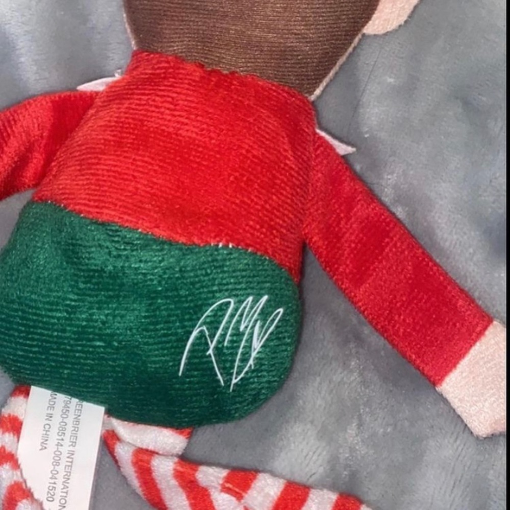 Postmalone inspired elf - Picture 2 of 3